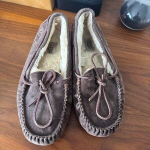 Ugg Dakota Moccasins